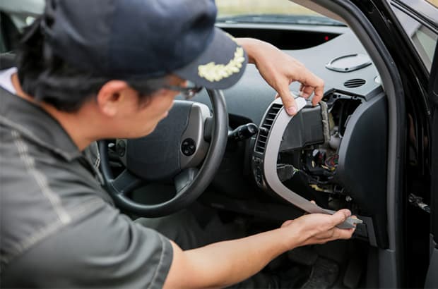 รวมสาเหตุแอร์รถพัง ที่ควรเข้าซ่อมด่วน