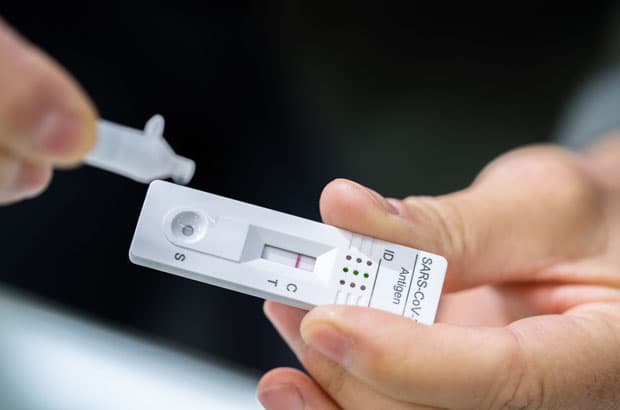 ตรวจ ATK เมื่อไหร่ถึงได้ผลแม่นยำที่สุด