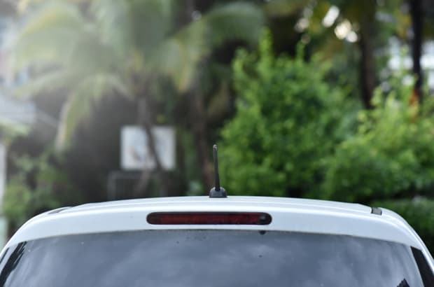 เสาอากาศรถยนต์ แบบไหนดีเหมาะกับรถคุณ