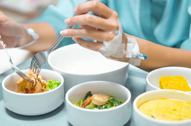 ป่วยไข้เลือดออก ควรกินและงดอะไรบ้าง