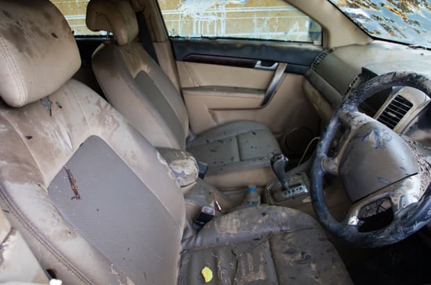 เช็ครถมือสอง เคยน้ำท่วมมาหรือเปล่า