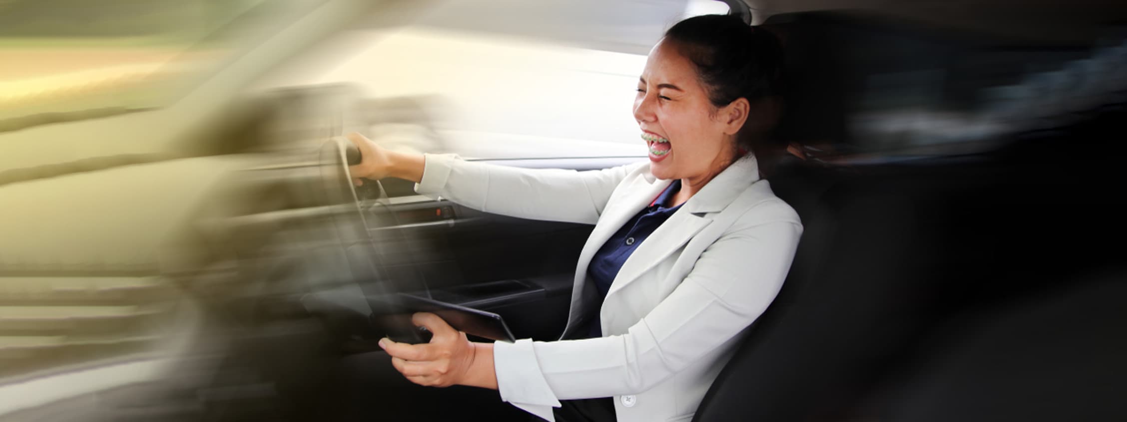 วิธีรับมือเมื่อรถยนต์เบรกแตก ต้องทำอย่างไร