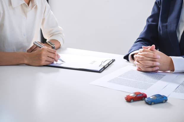 ข้อมูลในกรมธรรม์ประกันรถยนต์ผิดทำอย่างไร