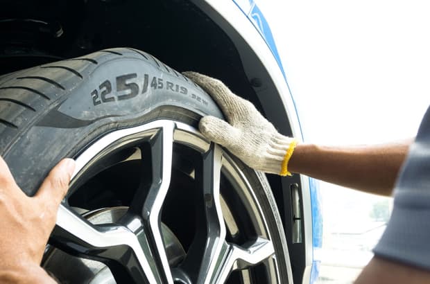 ยางรถยนต์บวม ปัญหาที่ไม่ควรมองข้าม