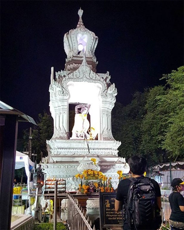 แม่ธรณี